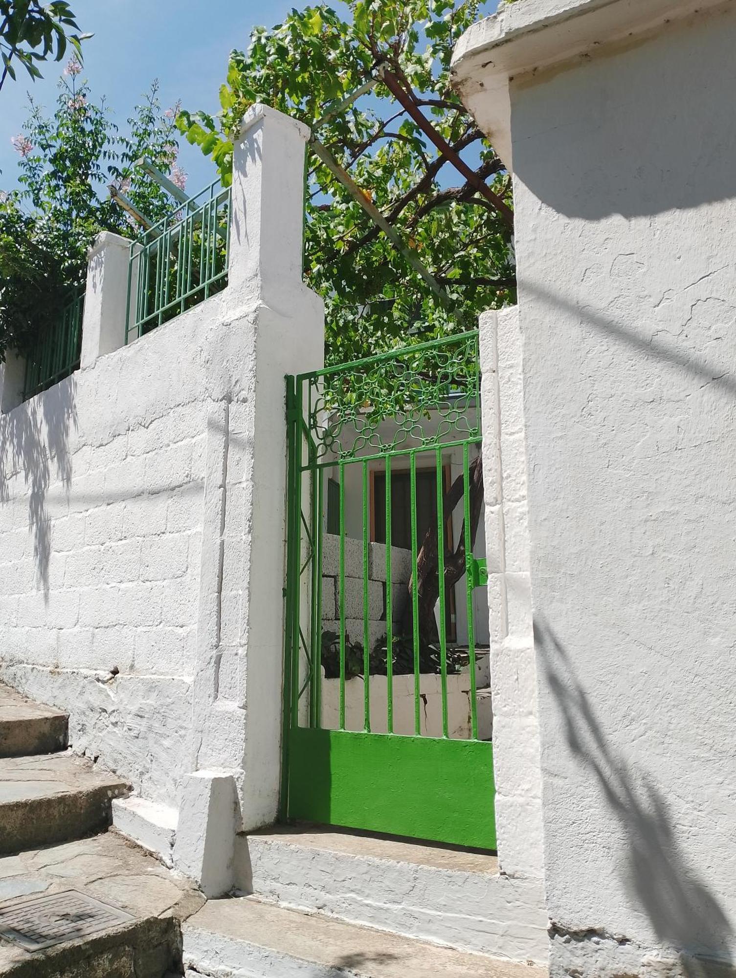 Trikeri Traditional Cozy House Экстерьер фото